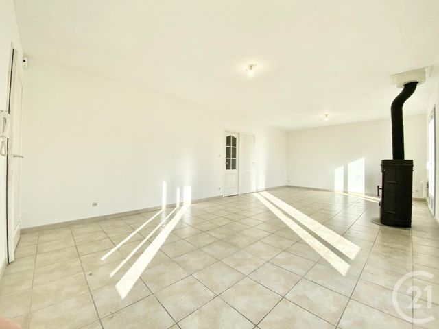 Maison &agrave; louer - 6 pi&egrave;ces - 106,04 m2 - St Ondras - 38 - RHONE-ALPES