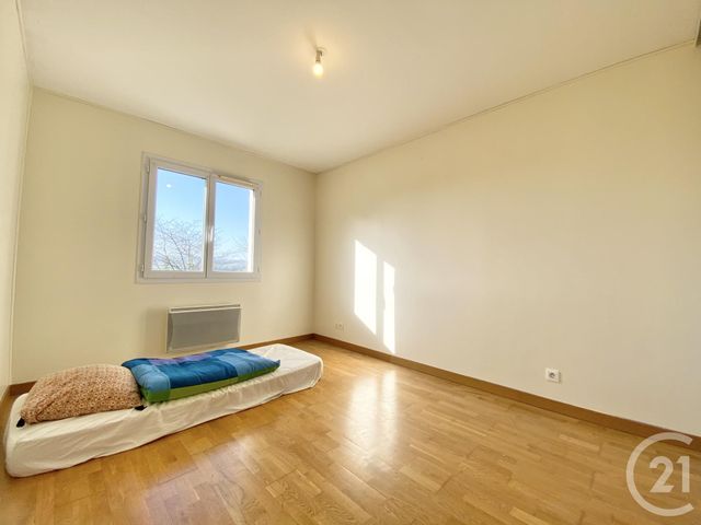 Maison &agrave; louer - 6 pi&egrave;ces - 106,04 m2 - St Ondras - 38 - RHONE-ALPES