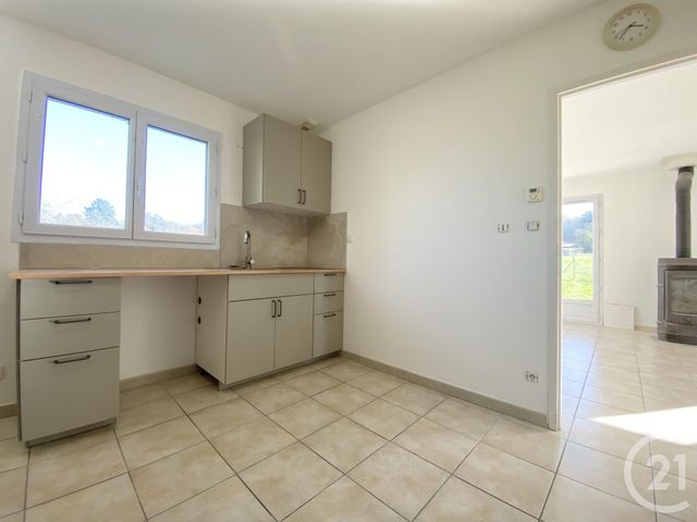Maison &agrave; louer - 6 pi&egrave;ces - 106,04 m2 - St Ondras - 38 - RHONE-ALPES