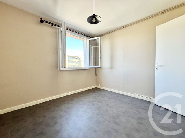 Appartement T3 &agrave; vendre - 3 pi&egrave;ces - 52,74 m2 - Bourgoin Jallieu - 38 - RHONE-ALPES