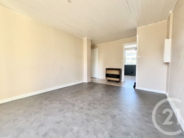 Appartement T3 &agrave; vendre - 3 pi&egrave;ces - 52,74 m2 - Bourgoin Jallieu - 38 - RHONE-ALPES