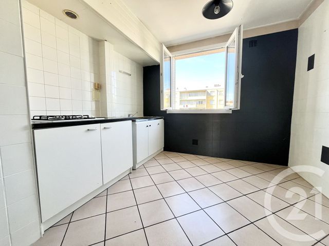 Appartement T3 &agrave; vendre - 3 pi&egrave;ces - 52,74 m2 - Bourgoin Jallieu - 38 - RHONE-ALPES