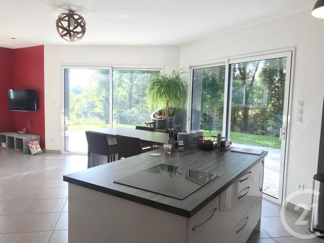 Maison &agrave; louer - 4 pi&egrave;ces - 96,07 m2 - Bregnier Cordon - 01 - RHONE-ALPES