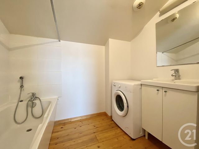 Appartement T2 &agrave; louer - 2 pi&egrave;ces - 43,40 m2 - Corbelin - 38 - RHONE-ALPES