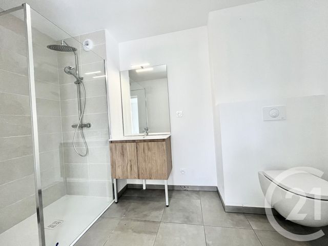 Appartement T3 &agrave; vendre - 3 pi&egrave;ces - 61,30 m2 - Les Abrets En Dauphine - 38 - RHONE-ALPES
