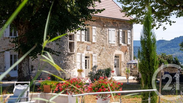 Maison &agrave; vendre - 14 pi&egrave;ces - 444,08 m2 - St Albin De Vaulserre - 38 - RHONE-ALPES