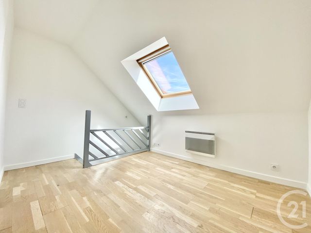 Appartement T2 &agrave; louer - 2 pi&egrave;ces - 23,52 m2 - Villages Du Lac De Paladru - 38 - RHONE-ALPES