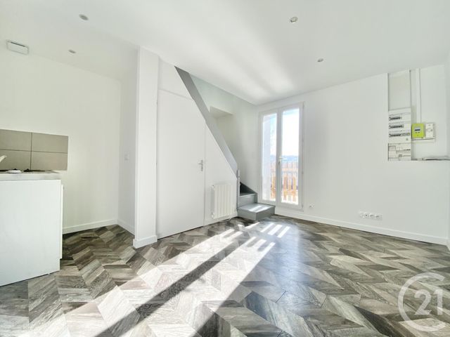 Appartement T2 &agrave; louer - 2 pi&egrave;ces - 23,52 m2 - Villages Du Lac De Paladru - 38 - RHONE-ALPES