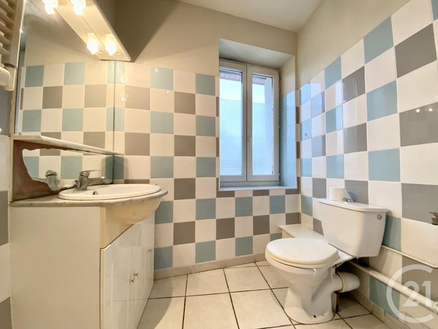 Maison &agrave; louer - 2 pi&egrave;ces - 40,89 m2 - St Genix Sur Guiers - 73 - RHONE-ALPES