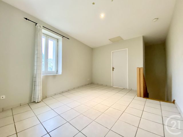 Maison &agrave; louer - 2 pi&egrave;ces - 40,89 m2 - St Genix Sur Guiers - 73 - RHONE-ALPES