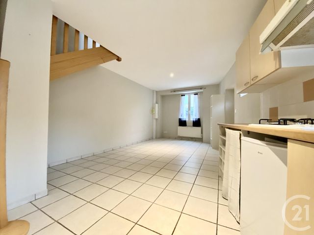 Maison &agrave; louer - 2 pi&egrave;ces - 40,89 m2 - St Genix Sur Guiers - 73 - RHONE-ALPES