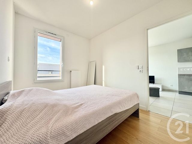 Appartement T2 &agrave; louer - 2 pi&egrave;ces - 32,66 m2 - Bourgoin Jallieu - 38 - RHONE-ALPES