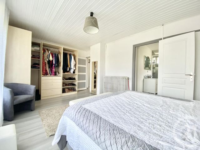 Maison à vendre - 9 pièces - 199,36 m2 - Les Abrets En Dauphine - 38 - RHONE-ALPES