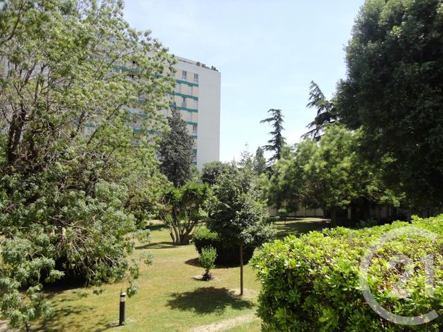 Appartement T3 à vendre - 3 pièces - 77,44 m2 - Marseille - 13013 - PROVENCE-ALPES-COTE-D-AZUR