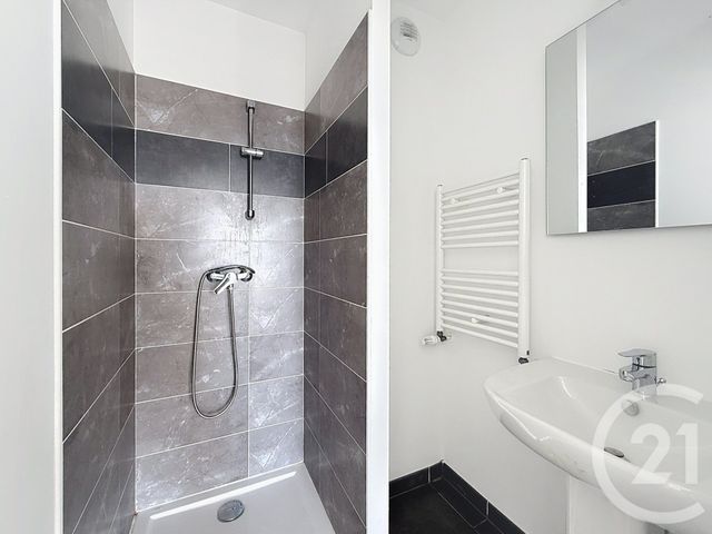 Appartement F4 &agrave; vendre - 4 pi&egrave;ces - 74,71 m2 - Marseille - 13013 - PROVENCE-ALPES-COTE-D-AZUR