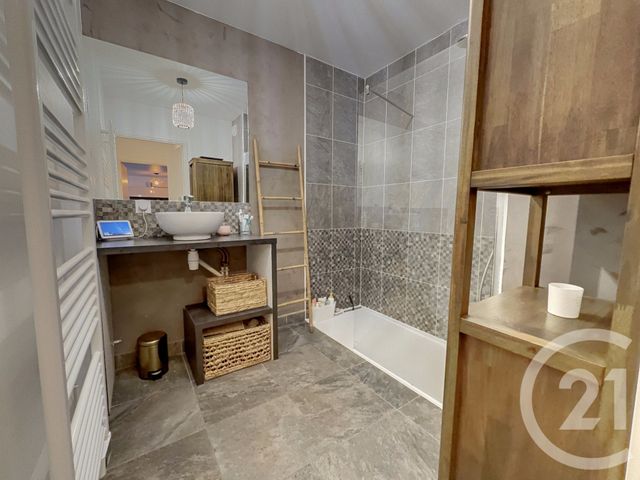 Appartement F3 à vendre - 3 pièces - 63,80 m2 - Marseille - 13013 - PROVENCE-ALPES-COTE-D-AZUR