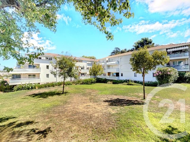 Appartement F3 à vendre - 3 pièces - 63,80 m2 - Marseille - 13013 - PROVENCE-ALPES-COTE-D-AZUR