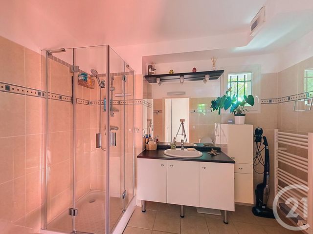 Appartement F2 à vendre - 2 pièces - 37,93 m2 - Marseille - 13013 - PROVENCE-ALPES-COTE-D-AZUR