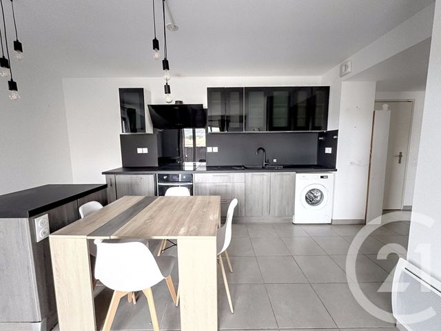 Appartement T4 à vendre - 4 pièces - 74,46 m2 - Marseille - 13013 - PROVENCE-ALPES-COTE-D-AZUR