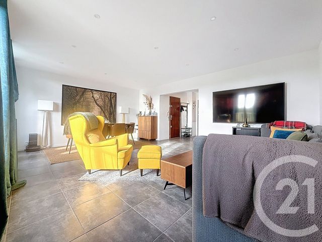 Appartement F4 &agrave; vendre - 4 pi&egrave;ces - 82,84 m2 - Allauch - 13 - PROVENCE-ALPES-COTE-D-AZUR