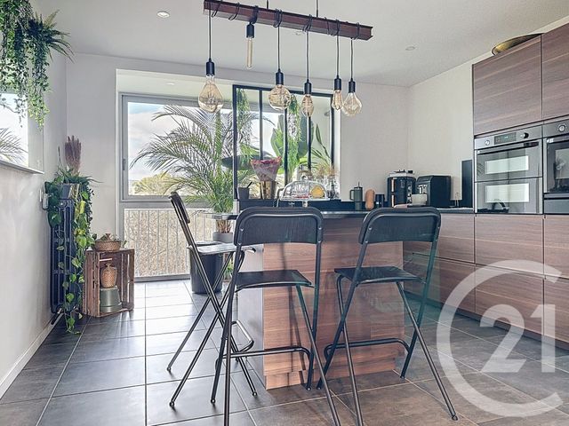 Appartement F4 &agrave; vendre - 4 pi&egrave;ces - 82,84 m2 - Allauch - 13 - PROVENCE-ALPES-COTE-D-AZUR