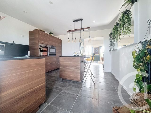 Appartement F4 &agrave; vendre - 4 pi&egrave;ces - 82,84 m2 - Allauch - 13 - PROVENCE-ALPES-COTE-D-AZUR