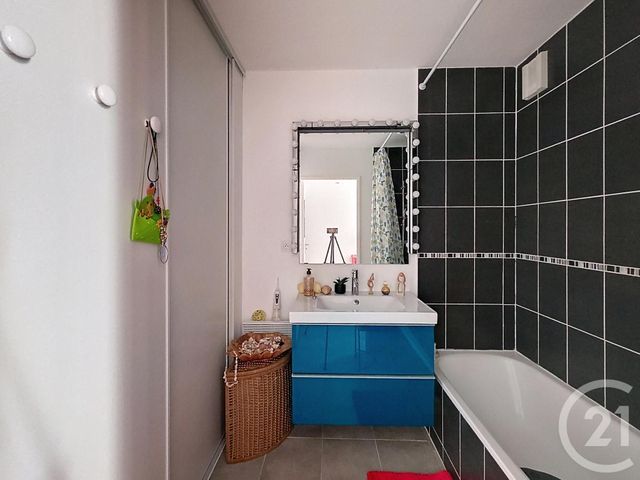 Appartement F3 &agrave; vendre - 3 pi&egrave;ces - 59,88 m2 - Marseille - 13013 - PROVENCE-ALPES-COTE-D-AZUR