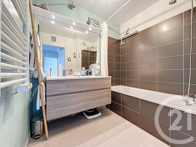 Appartement F3 &agrave; vendre - 3 pi&egrave;ces - 66,65 m2 - Marseille - 13013 - PROVENCE-ALPES-COTE-D-AZUR