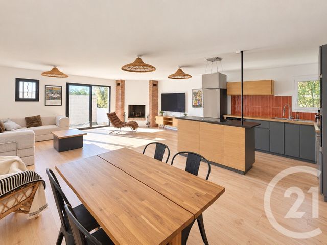 Appartement F4 &agrave; vendre - 4 pi&egrave;ces - 136,08 m2 - Allauch - 13 - PROVENCE-ALPES-COTE-D-AZUR