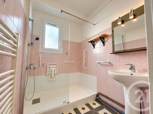 Appartement F3 bis &agrave; vendre - 4 pi&egrave;ces - 73 m2 - Marseille - 13013 - PROVENCE-ALPES-COTE-D-AZUR