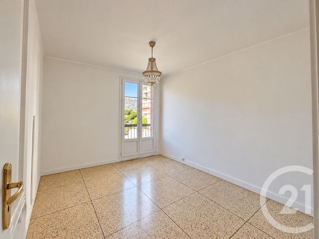 Appartement F3 bis &agrave; vendre - 4 pi&egrave;ces - 73 m2 - Marseille - 13013 - PROVENCE-ALPES-COTE-D-AZUR