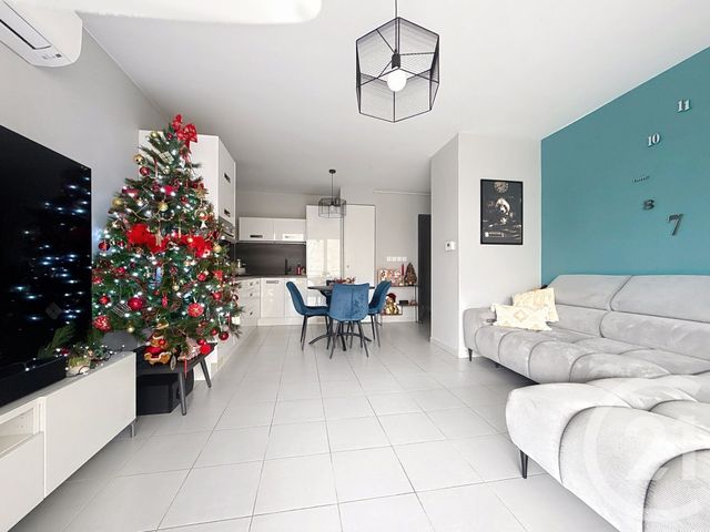 Appartement T3 à vendre - 3 pièces - 59,52 m2 - Marseille - 13013 - PROVENCE-ALPES-COTE-D-AZUR