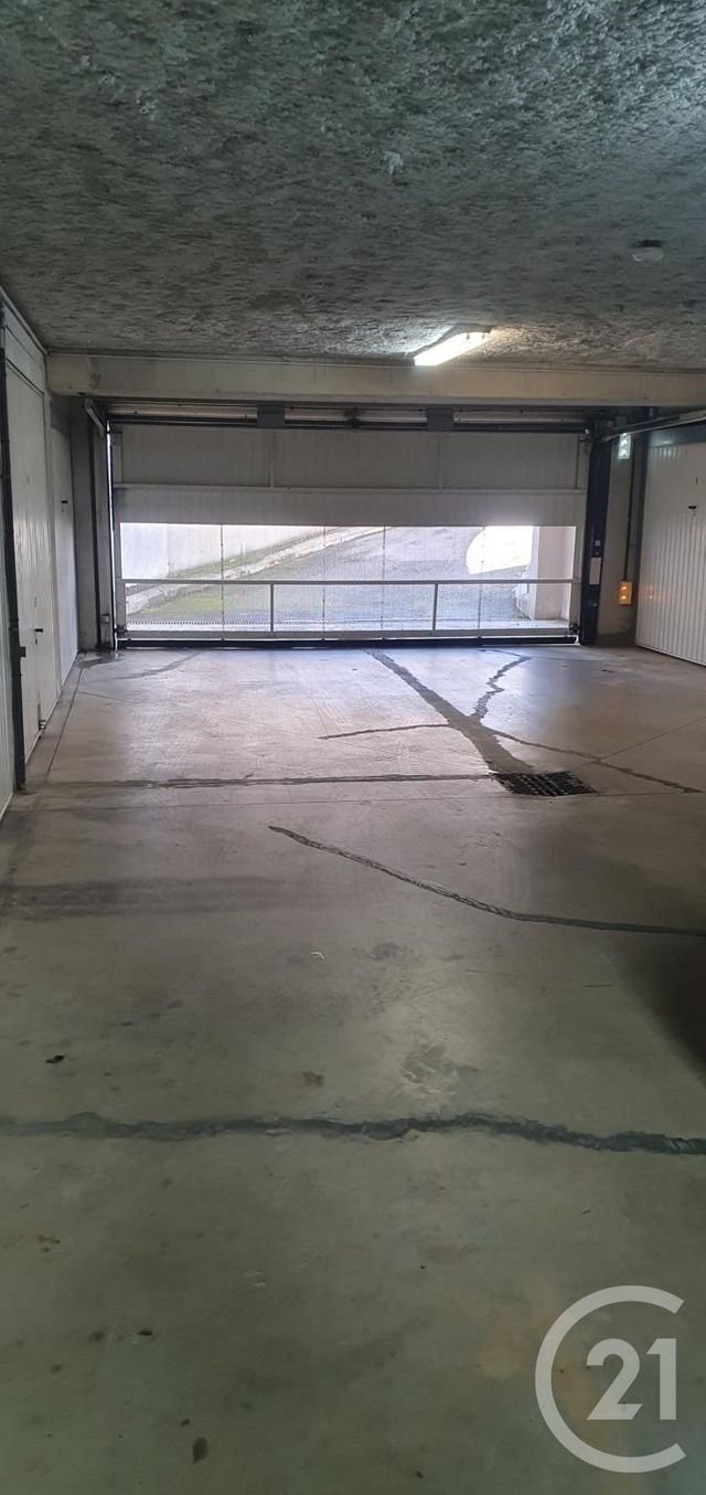 Parking à vendre - 17,50 m2 - Marseille - 13014 - PROVENCE-ALPES-COTE-D-AZUR