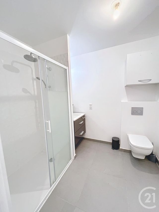 Appartement F1 &agrave; louer - 1 pi&egrave;ce - 27,80 m2 - Bourg La Reine - 92 - ILE-DE-FRANCE