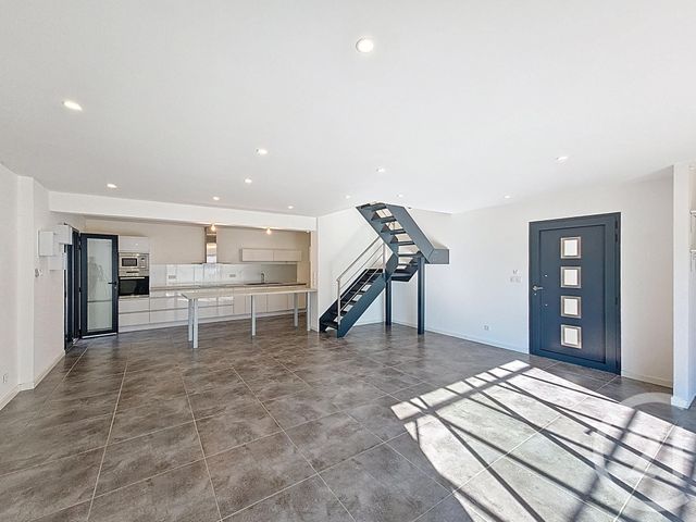 Maison &agrave; vendre - 4 pi&egrave;ces - 117 m2 - Montelimar - 26 - RHONE-ALPES