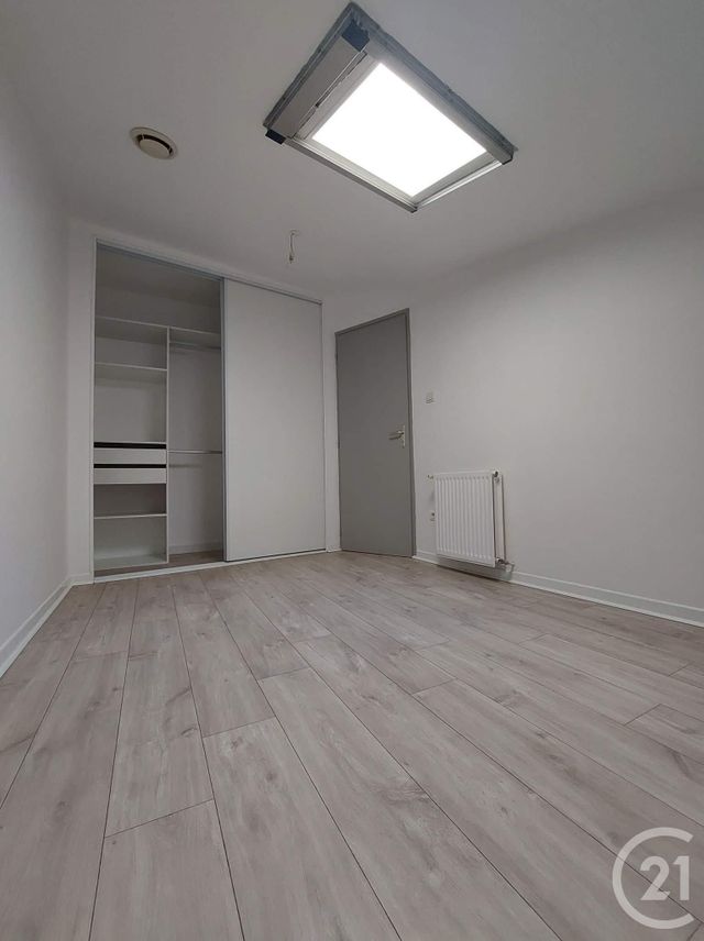Appartement T2 à louer - 2 pièces - 40 m2 - Montelimar - 26 - RHONE-ALPES