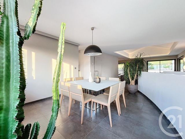 Maison à vendre - 7 pièces - 216 m2 - Montelimar - 26 - RHONE-ALPES