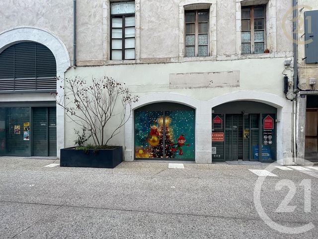 Local commercial à louer - 586.0 m2 - 26 - Drome