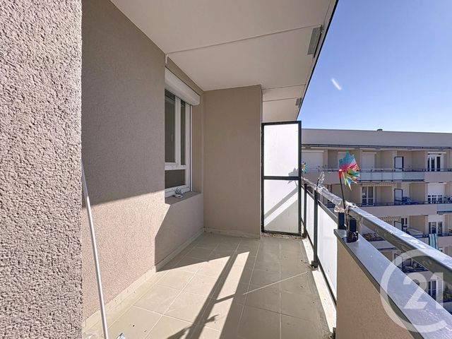 Appartement F3 &agrave; louer - 3 pi&egrave;ces - 65,33 m2 - Montelimar - 26 - RHONE-ALPES