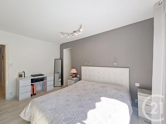 Appartement F5 &agrave; vendre - 5 pi&egrave;ces - 107,55 m2 - Montelimar - 26 - RHONE-ALPES