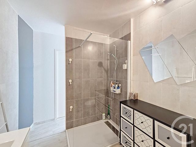 Appartement F5 &agrave; vendre - 5 pi&egrave;ces - 107,55 m2 - Montelimar - 26 - RHONE-ALPES