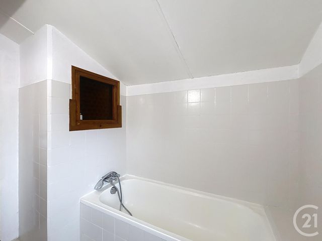 Maison &agrave; louer - 4 pi&egrave;ces - 109 m2 - Sauzet - 26 - RHONE-ALPES