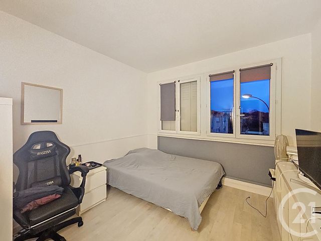 Appartement F5 &agrave; vendre - 5 pi&egrave;ces - 87,92 m2 - Montelimar - 26 - RHONE-ALPES