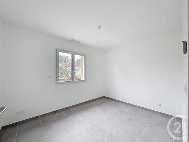 Maison &agrave; louer - 4 pi&egrave;ces - 87,18 m2 - Montelimar - 26 - RHONE-ALPES