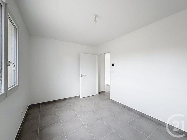 Maison &agrave; louer - 4 pi&egrave;ces - 87,18 m2 - Montelimar - 26 - RHONE-ALPES