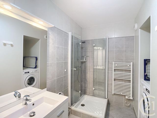 Appartement F2 &agrave; louer - 2 pi&egrave;ces - 45,98 m2 - Montelimar - 26 - RHONE-ALPES