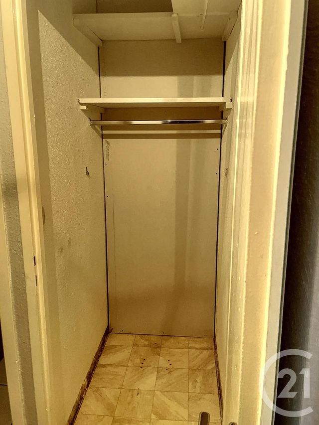 Appartement F2 &agrave; louer - 2 pi&egrave;ces - 49,96 m2 - Montelimar - 26 - RHONE-ALPES