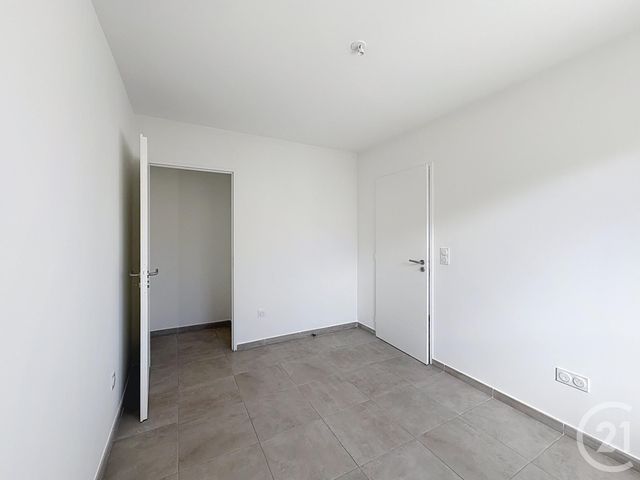 Maison &agrave; louer - 3 pi&egrave;ces - 74 m2 - Allan - 26 - RHONE-ALPES