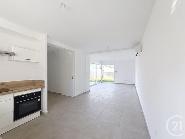 Maison &agrave; louer - 3 pi&egrave;ces - 74 m2 - Allan - 26 - RHONE-ALPES