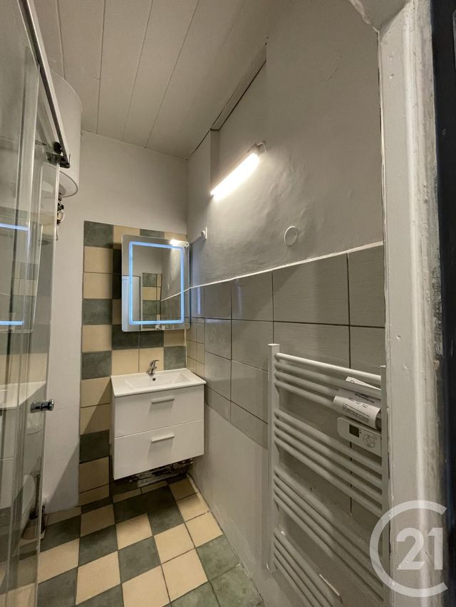 Appartement F1 &agrave; louer - 1 pi&egrave;ce - 19,33 m2 - Montelimar - 26 - RHONE-ALPES